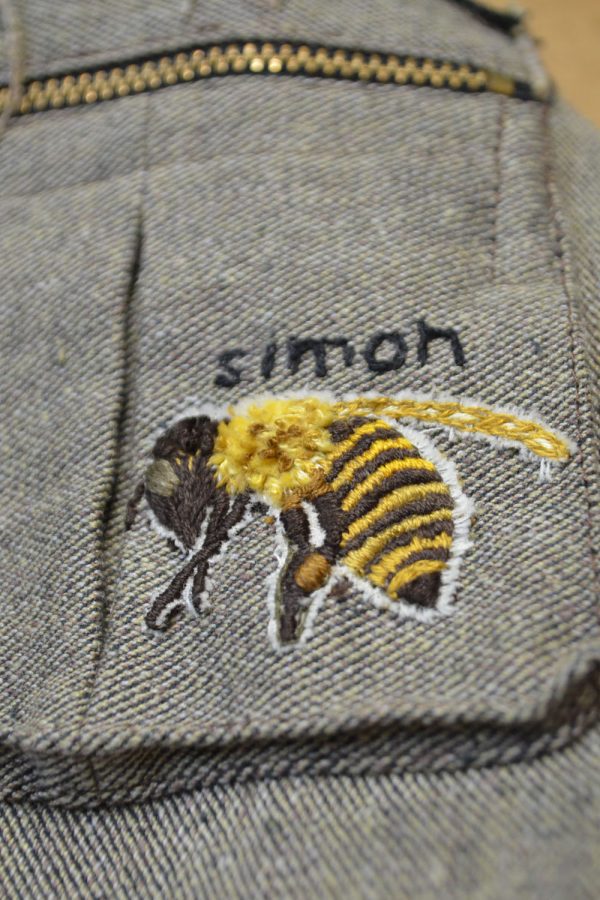 Embroidered Bee for endangered pollinators